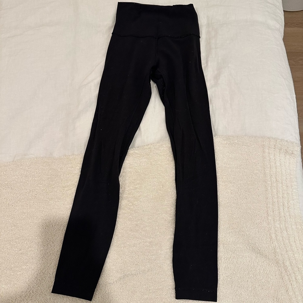 Black Lululemon Align leggings